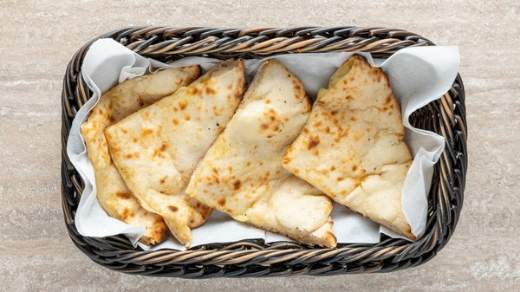 Garlic Cheese Naan