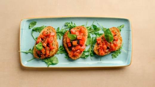 Bruschetta Classica, 3 pieces
