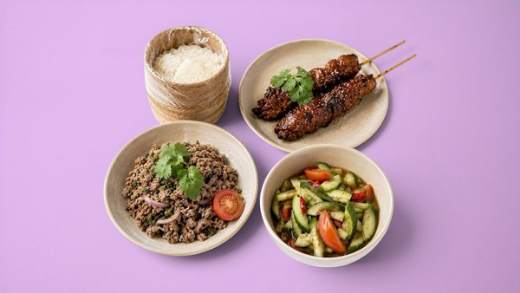 Prefect Thai meal ! Larb beef  ( starter) + (2 ) Thai skewers + Thai salad served with Sticky rice